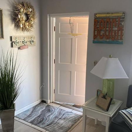 Beachfront Condo On Quiet Treasure Island- 1 Bed سانت بيتي بيتش المظهر الخارجي الصورة