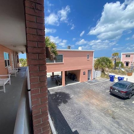 Beachfront Condo On Quiet Treasure Island- 1 Bed سانت بيتي بيتش المظهر الخارجي الصورة