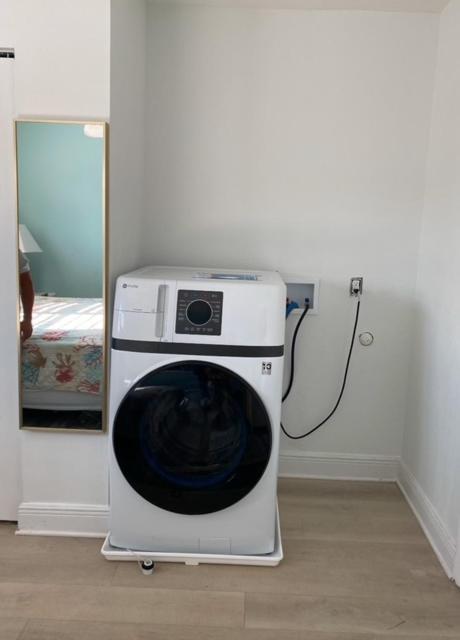 Beachfront Condo On Quiet Treasure Island- 1 Bed سانت بيتي بيتش المظهر الخارجي الصورة